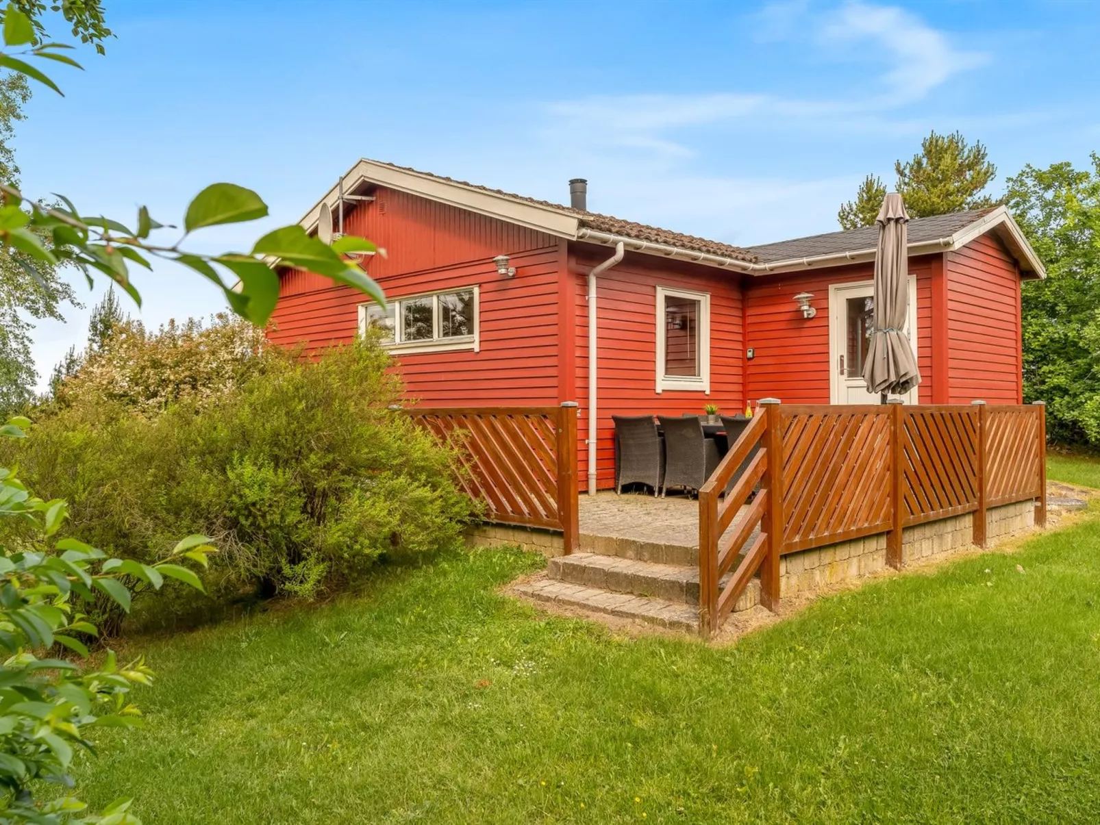 "Yanne" - 400m from the sea-Buiten