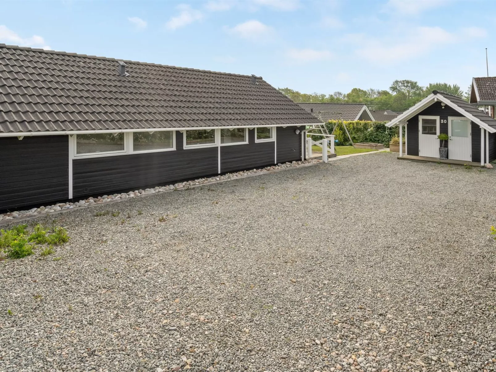 "Annvy" - 200m from the sea-Buiten