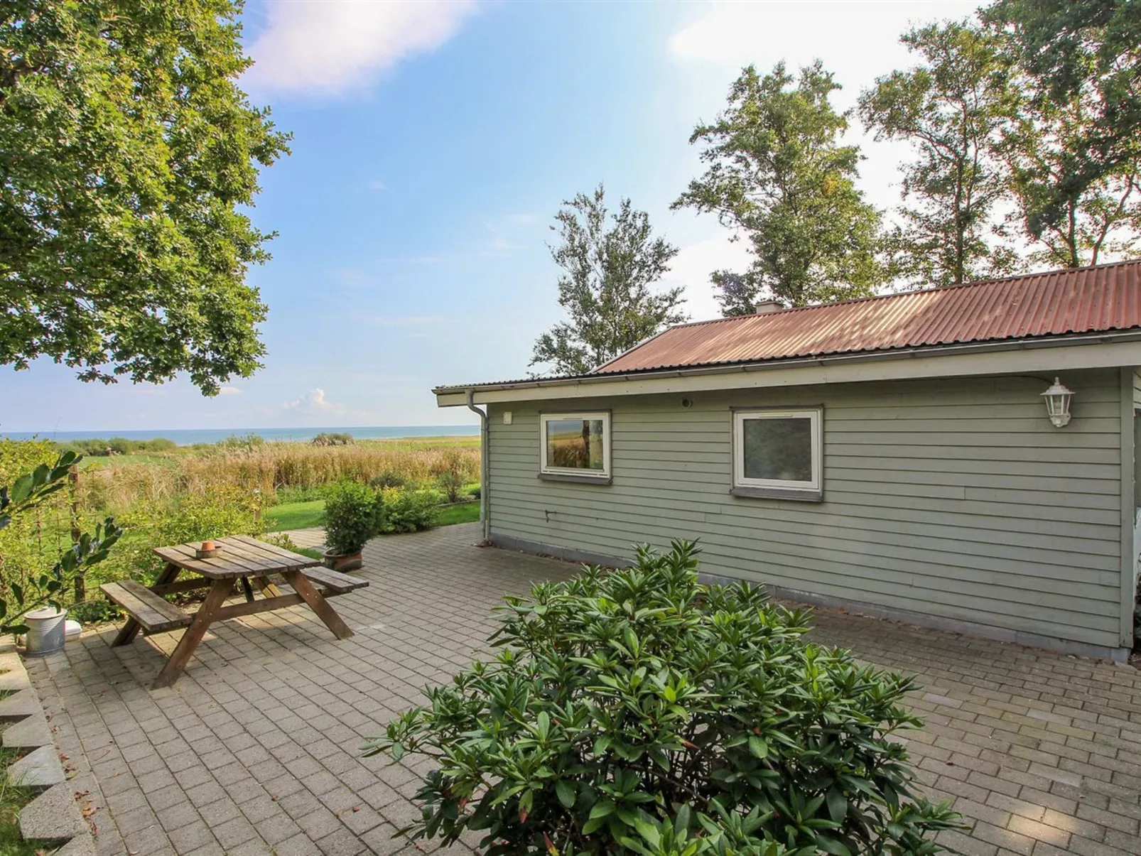 "Isalie" - 200m from the sea-Buiten