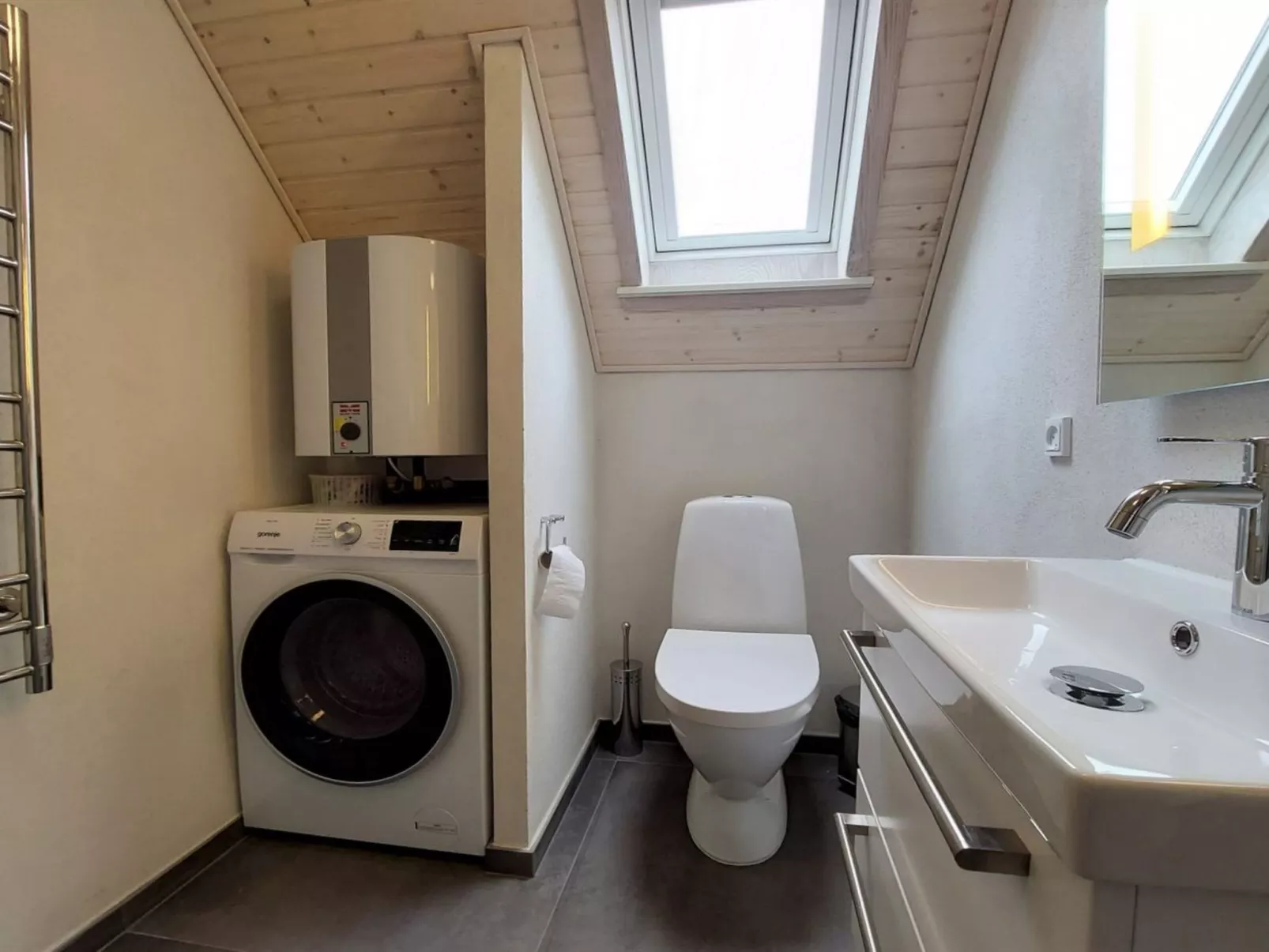 "Armelle" -  from the sea-Binnen