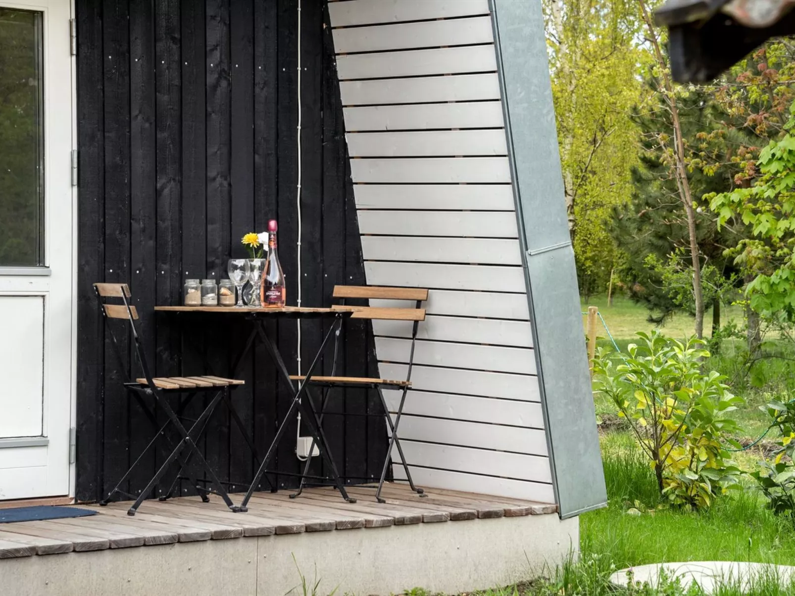 "Hardina" - 300m from the sea-Binnen