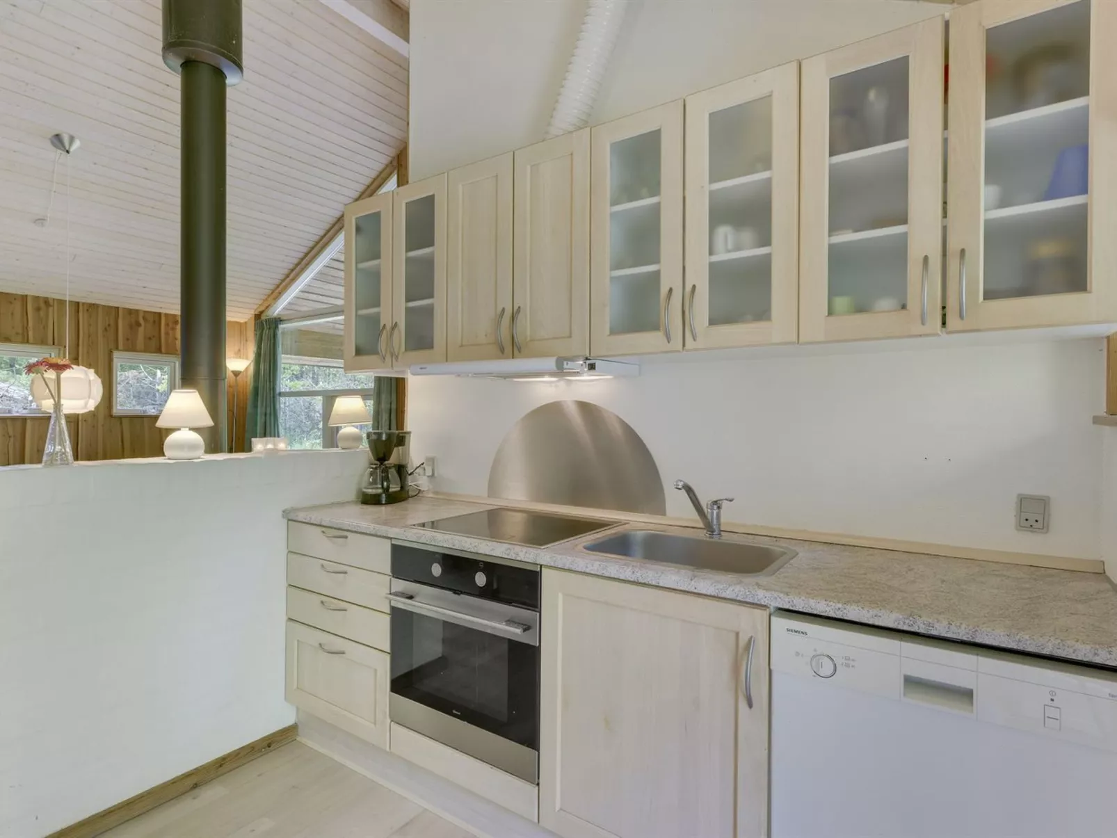 "Tydulf" - 34km from the sea-Binnen