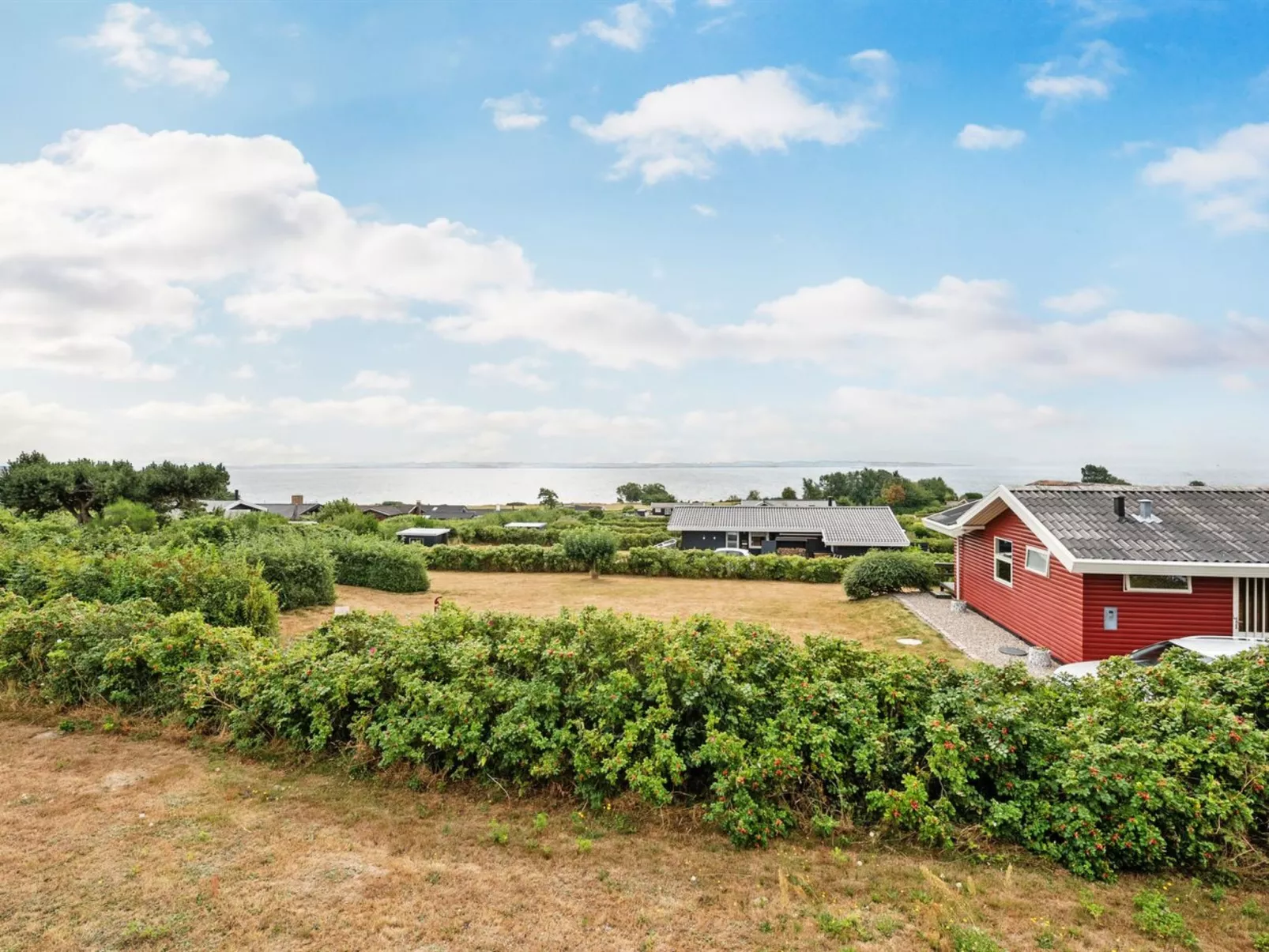 "Miriam" - 300m from the sea-Buiten