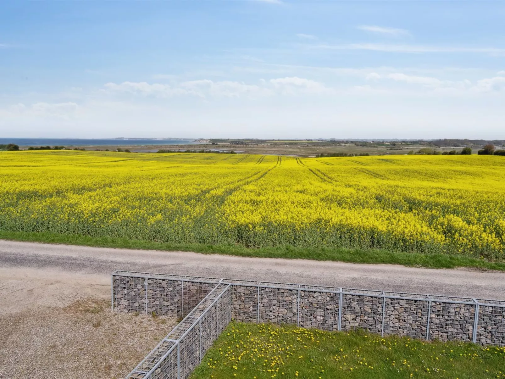 "Store" - 700m from the sea-Buiten
