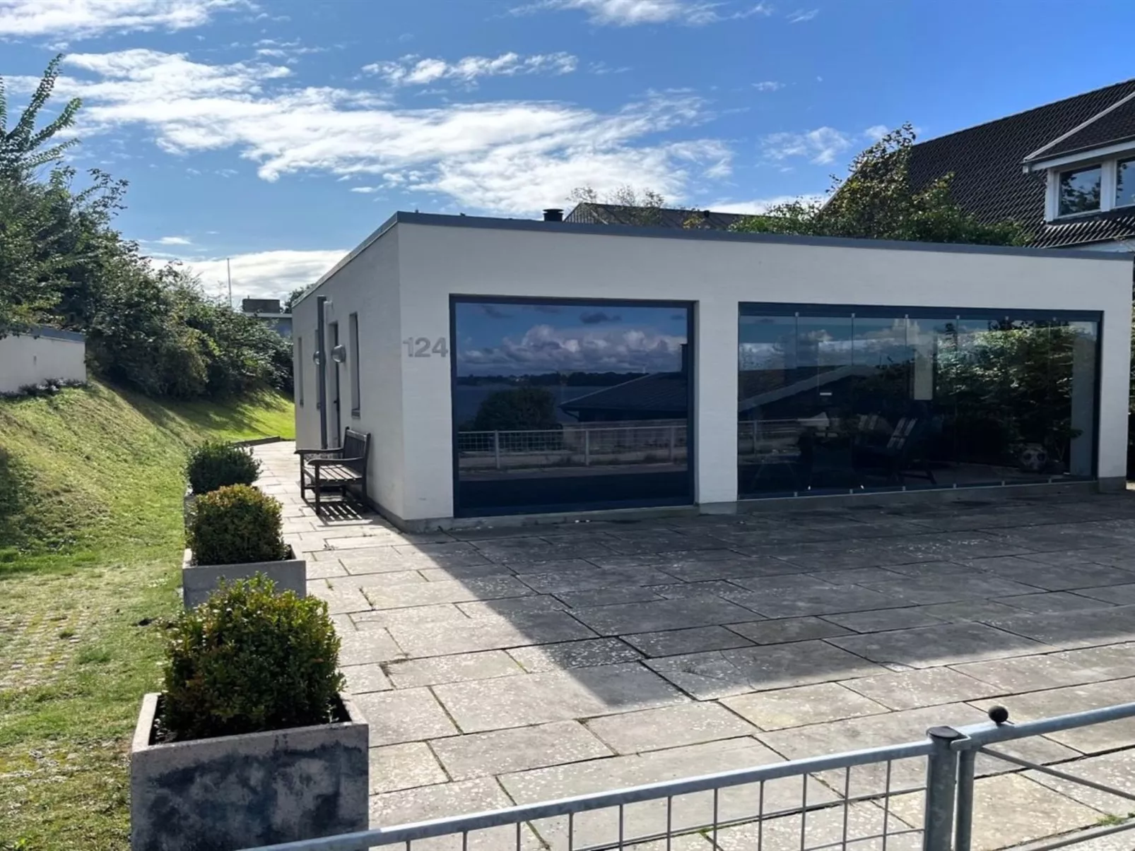 "Laila" - 50m from the sea-Buiten