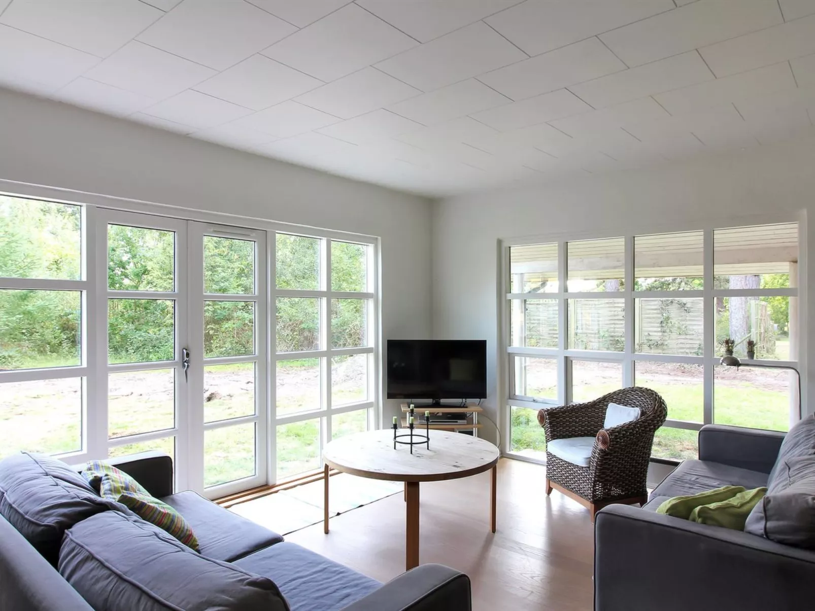 "Borica" - 100m from the sea-Binnen