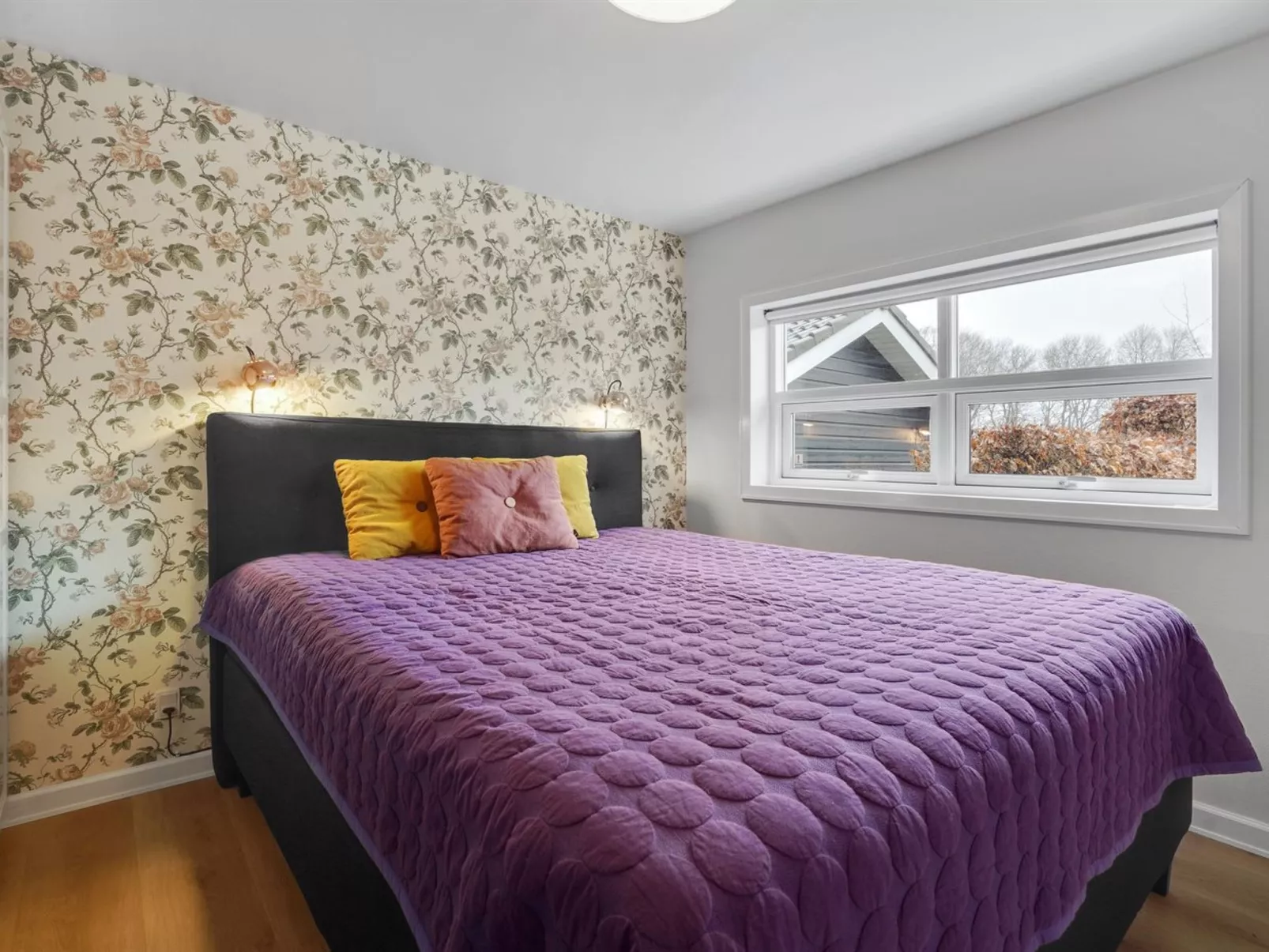 "Holmwith" - 200m from the sea-Binnen