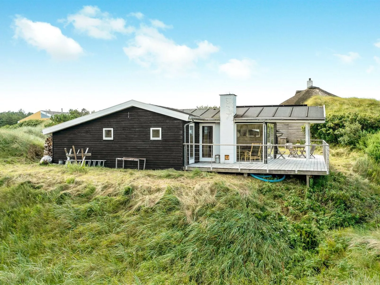 "Josten" - 500m from the sea-Buiten