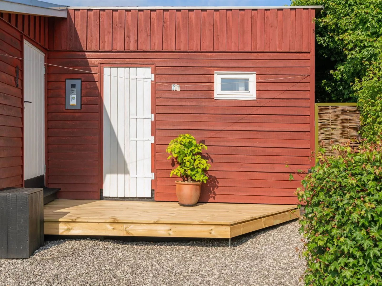 "Arnette" - 150m from the sea-Buiten