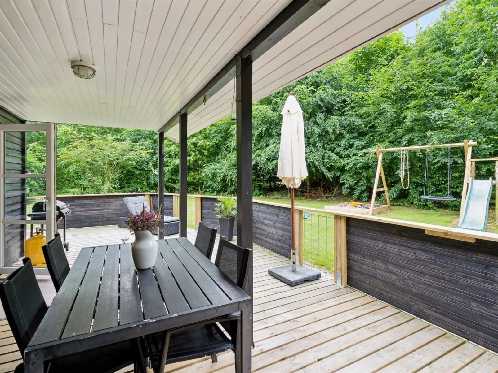 "Helghi" - 30km from the sea-Buiten