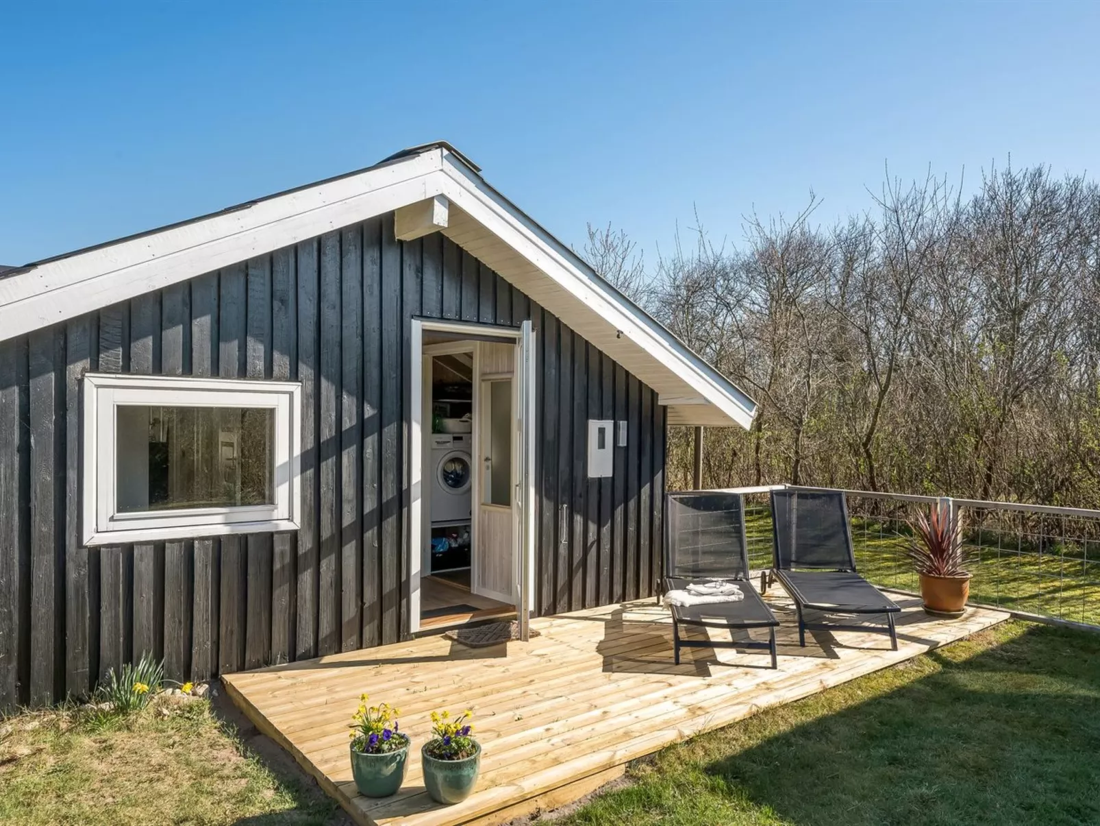 "Gunde" - 300m to the fjord-Buiten