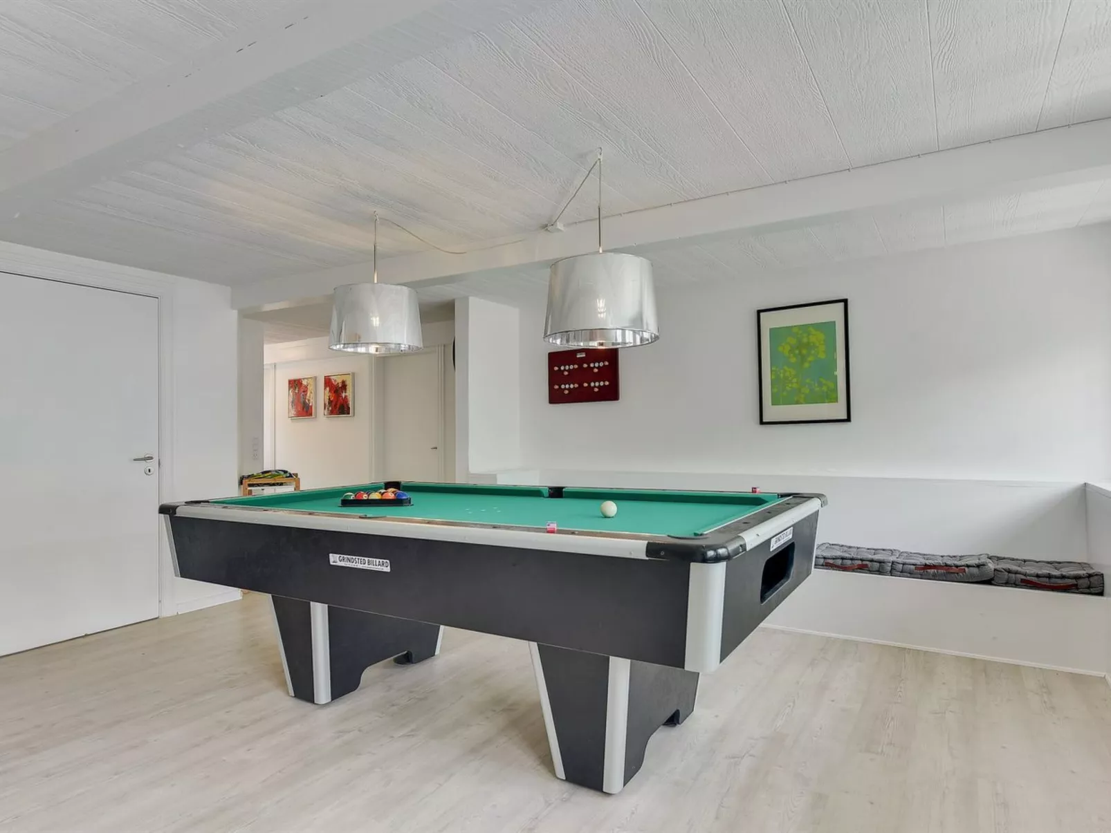 "Alitta" - 27km from the sea-Binnen