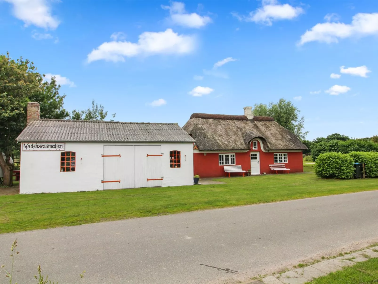 "Saarah" - 25km from the sea-Buiten