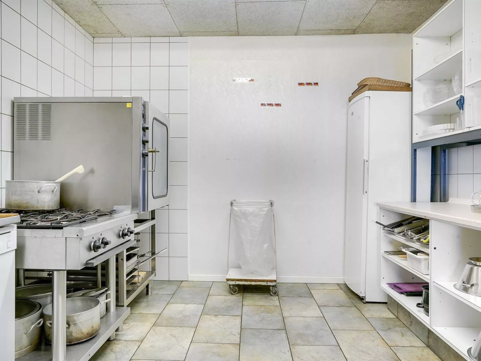 "Stilla" - 35km from the sea-Binnen