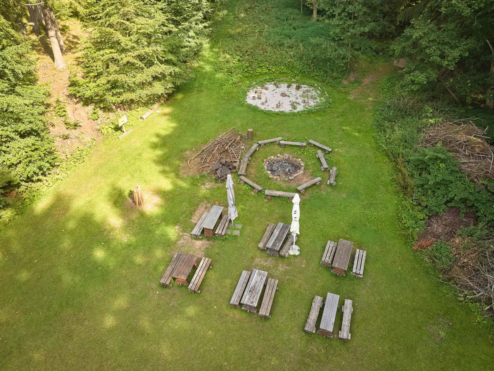 Lesní plovárna B3-Buiten