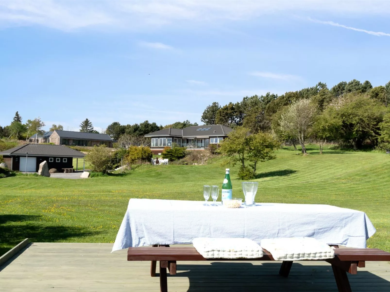 "Sahid" - 20m from the sea-Buiten