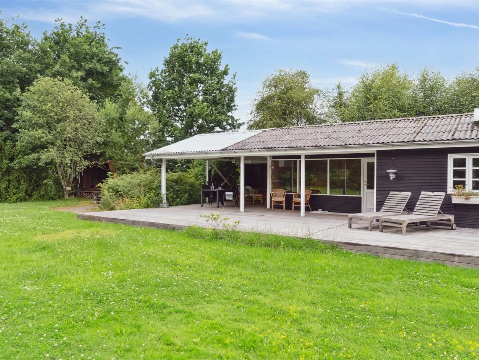 "Gunlög" - 1.3km from the sea-Buiten