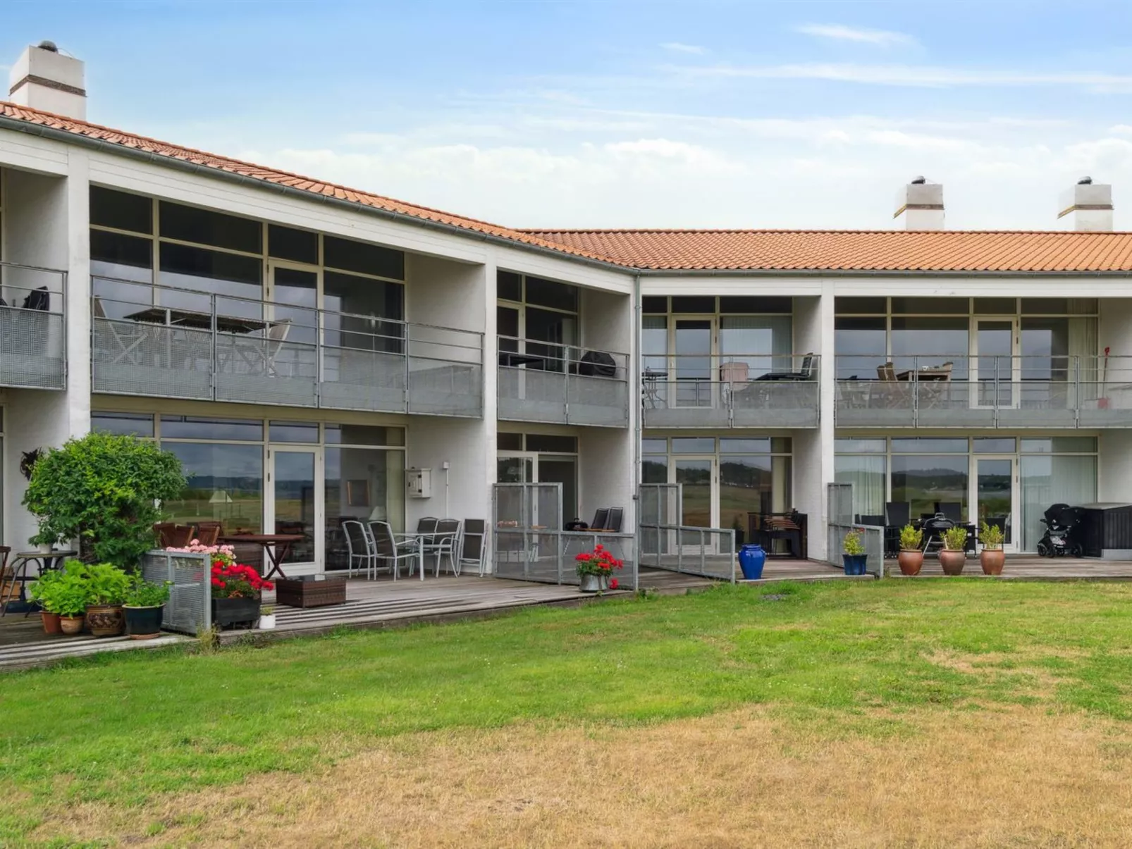 "Geert" - 25m from the sea-Buiten