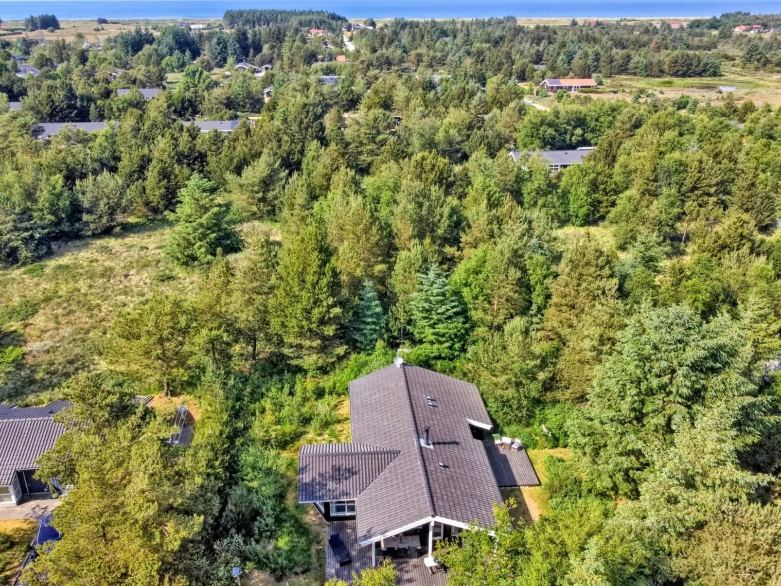 "Arlett" - 950m from the sea-Buiten