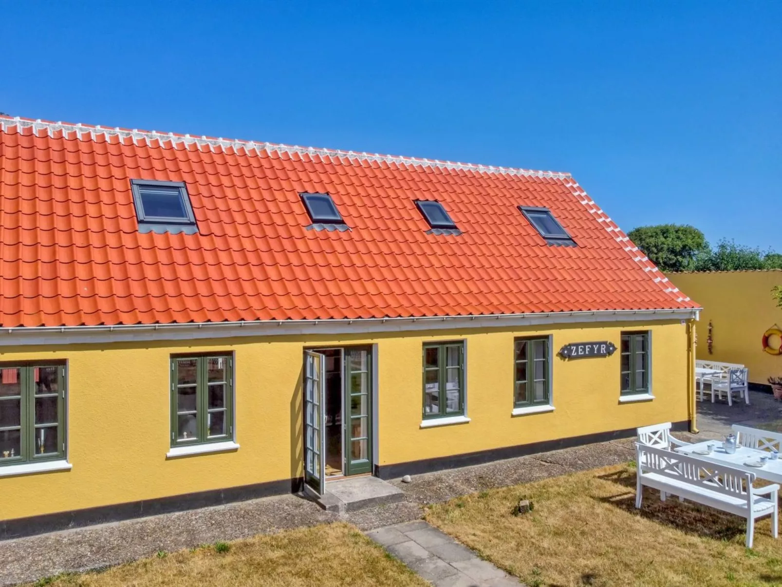 "Svenger" - 350m from the sea-Buiten
