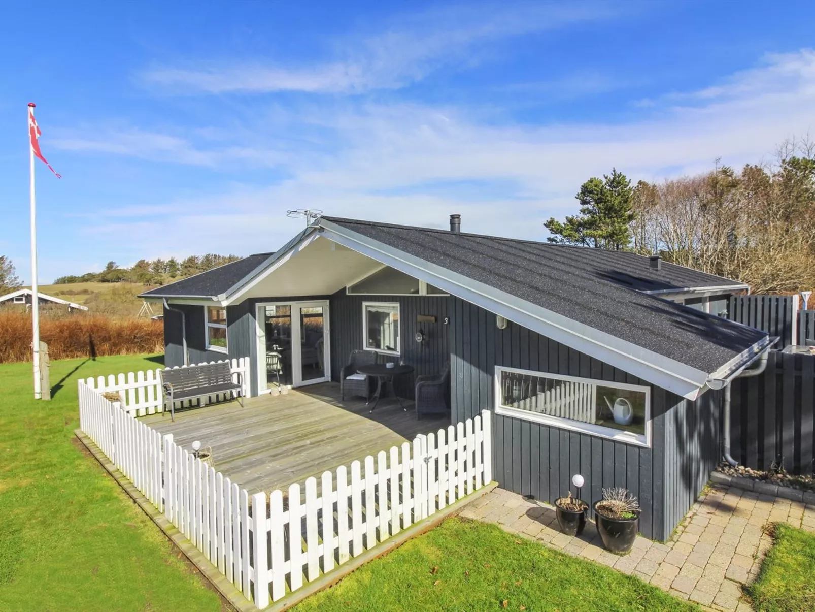 "Fridhild" - 875m from the sea-Buiten