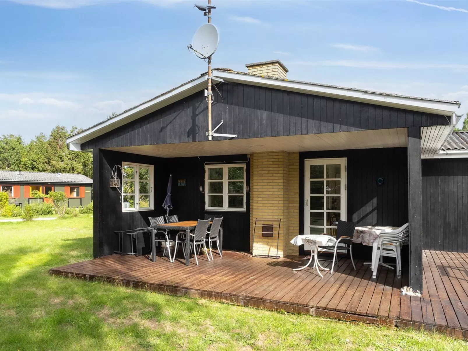 "Brunhilde" - 850m from the sea-Buiten