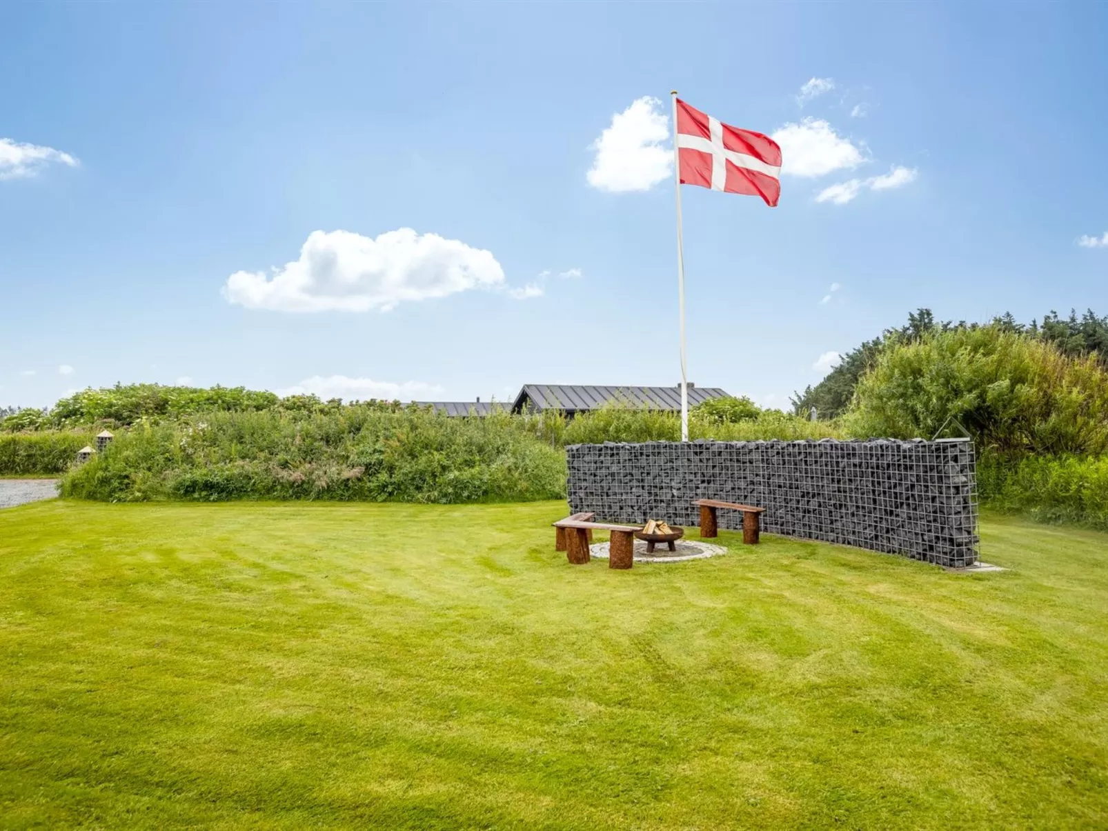 "Tinja" - 700m from the sea-Buiten