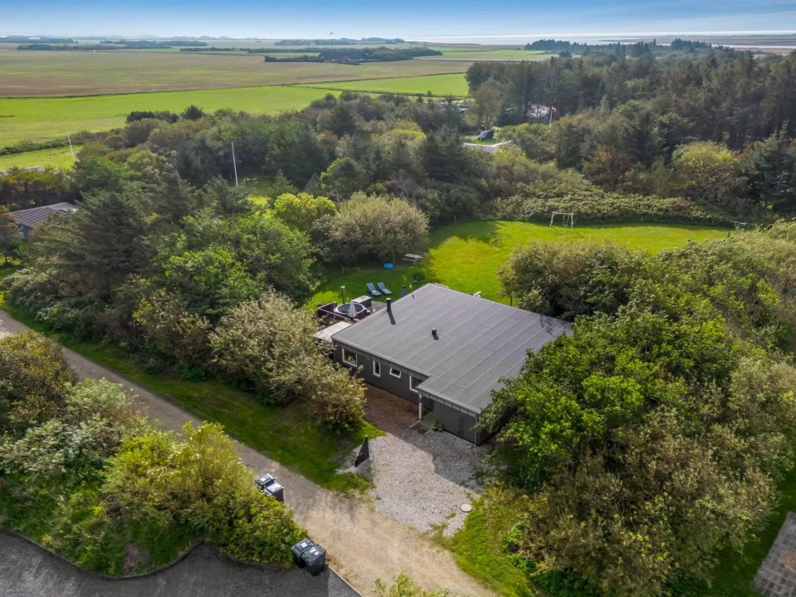 "Jerrit" - 1.4km from the sea-Buiten