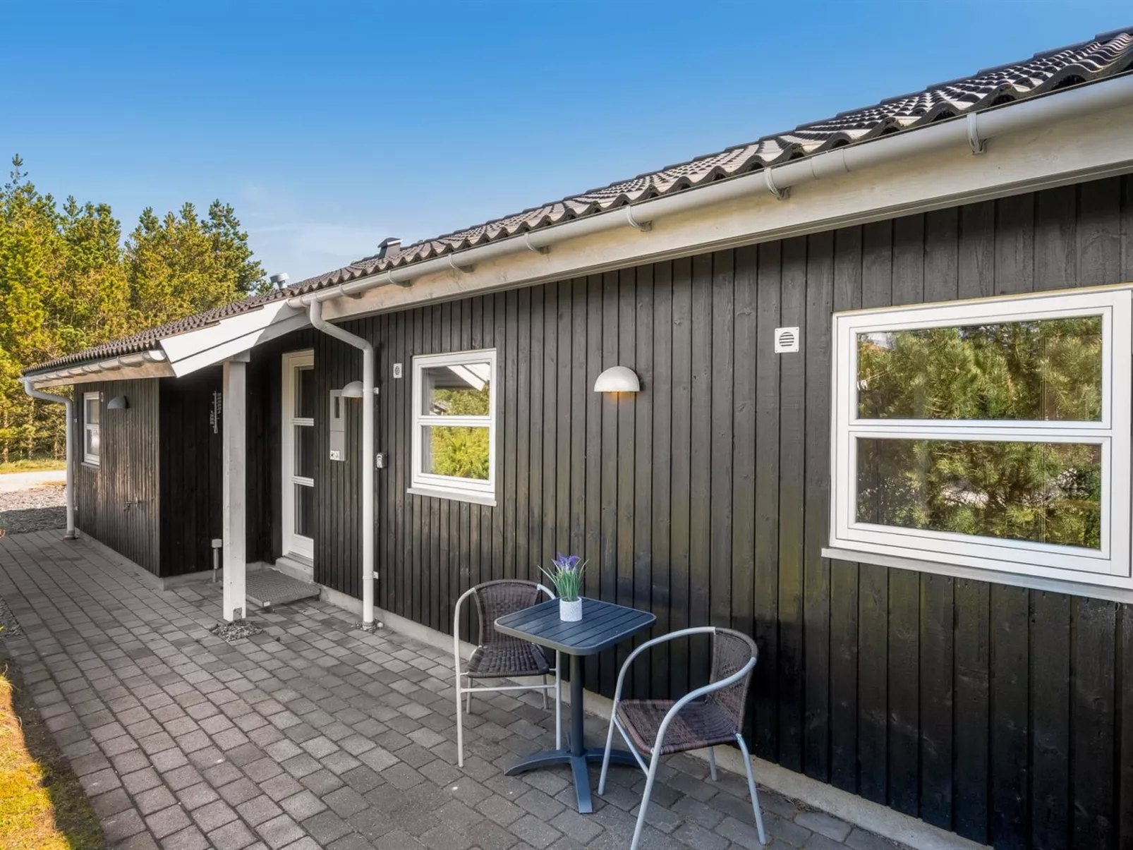 "Rekke" - 300m to the fjord-Buiten