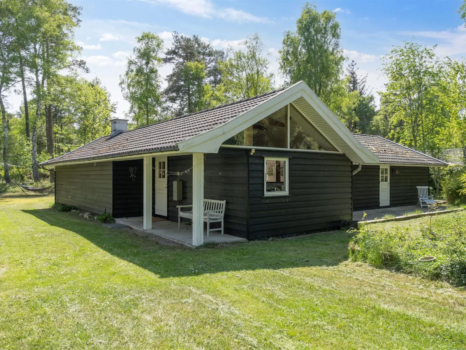 "Amina" - 1.1km from the sea-Buiten