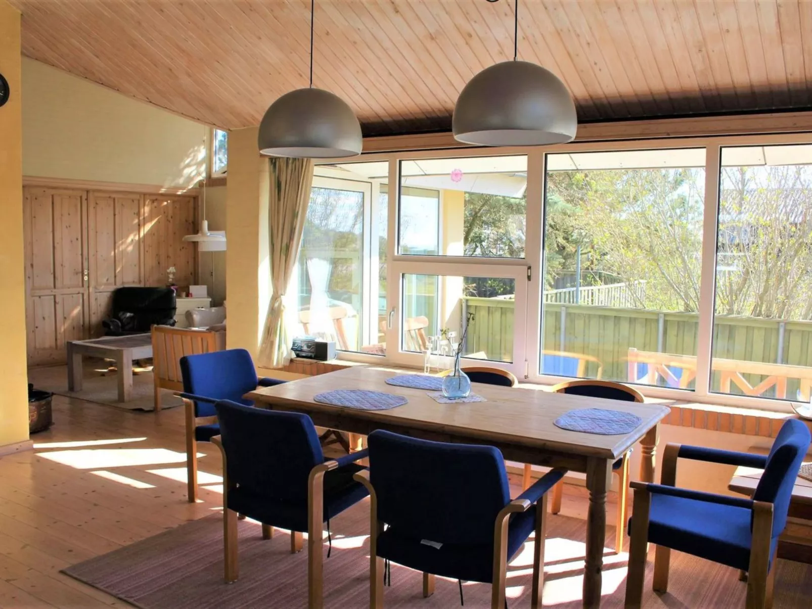 "Guthfrith" - 130m from the sea-Binnen