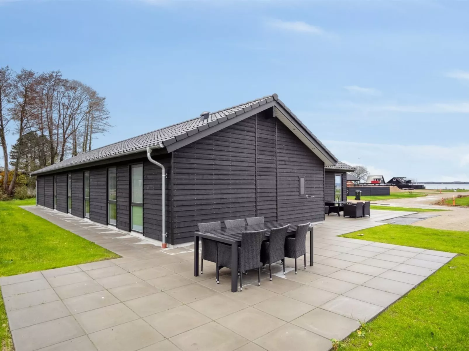 "Clare" - 100m from the sea-Buiten