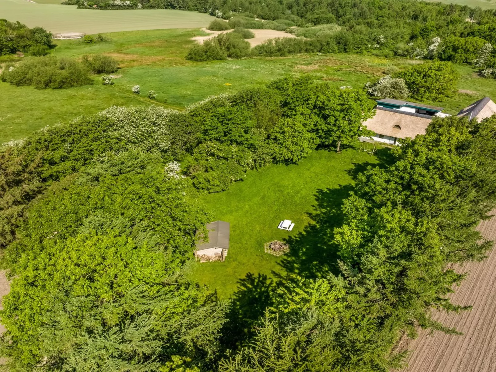 "Annli" - 800m to the fjord-Buiten