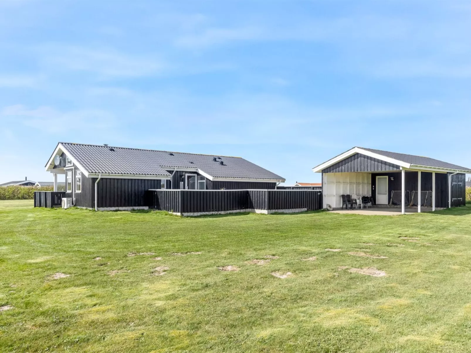 "Arild" - 300m from the sea-Buiten