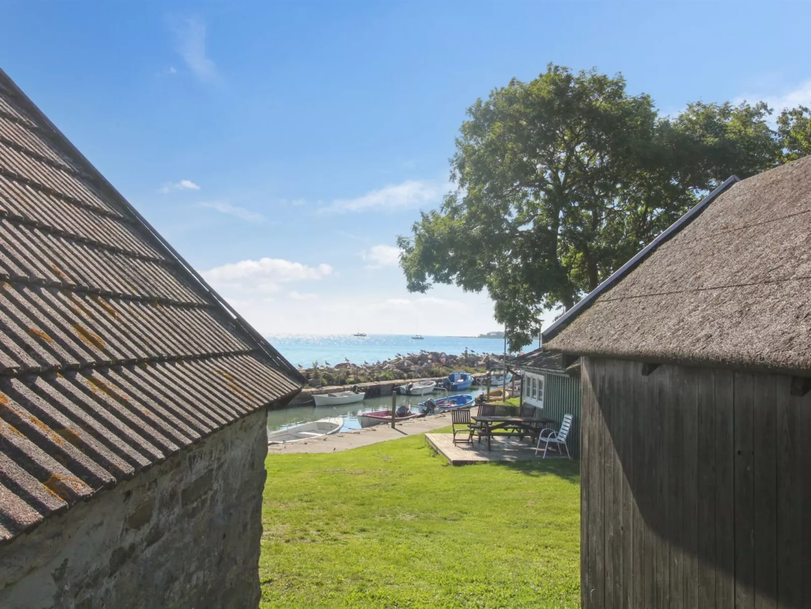 "Smilla" - 300m from the sea-Buiten