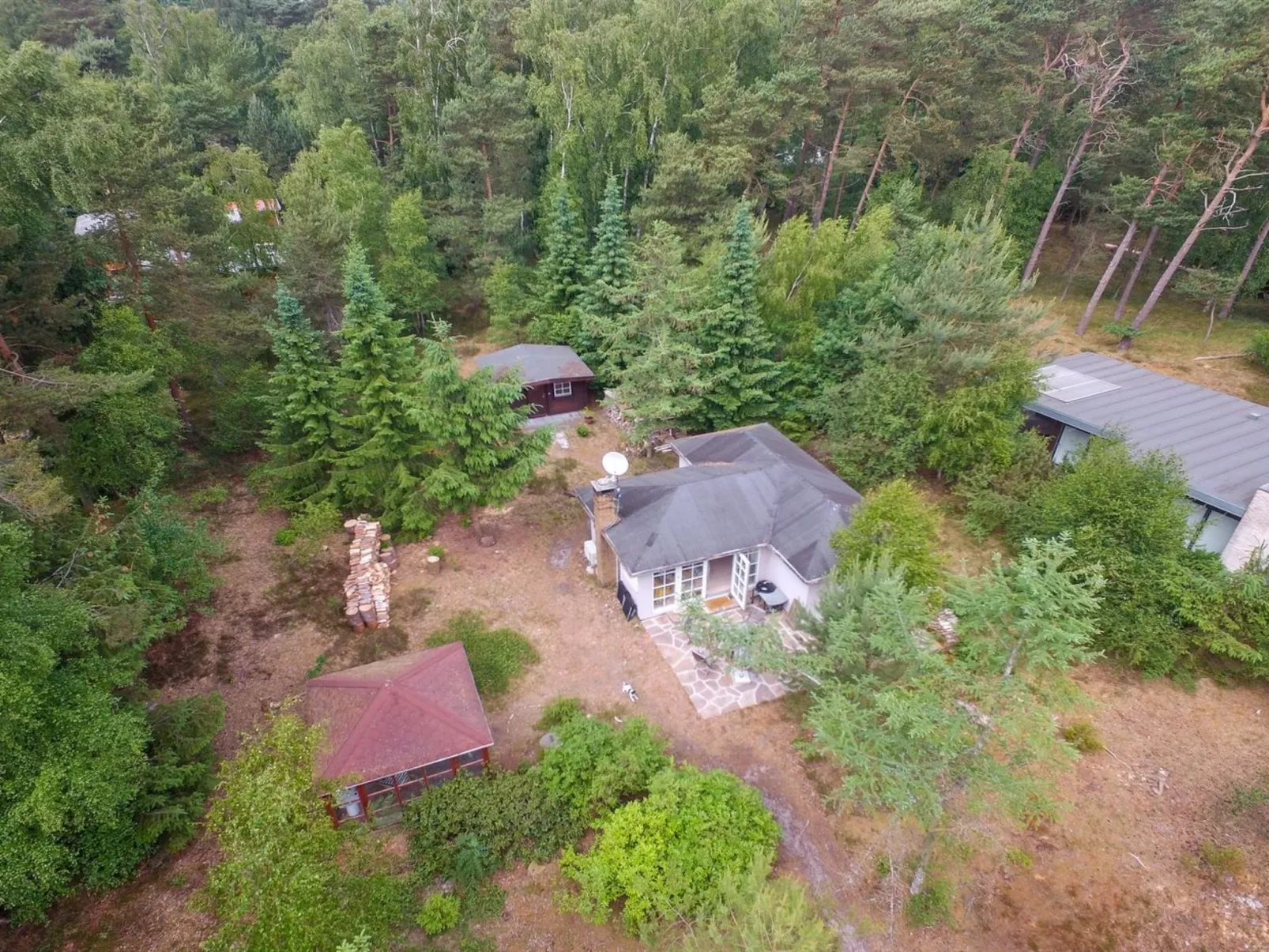 "Othinkarl" - 150m from the sea-Buiten