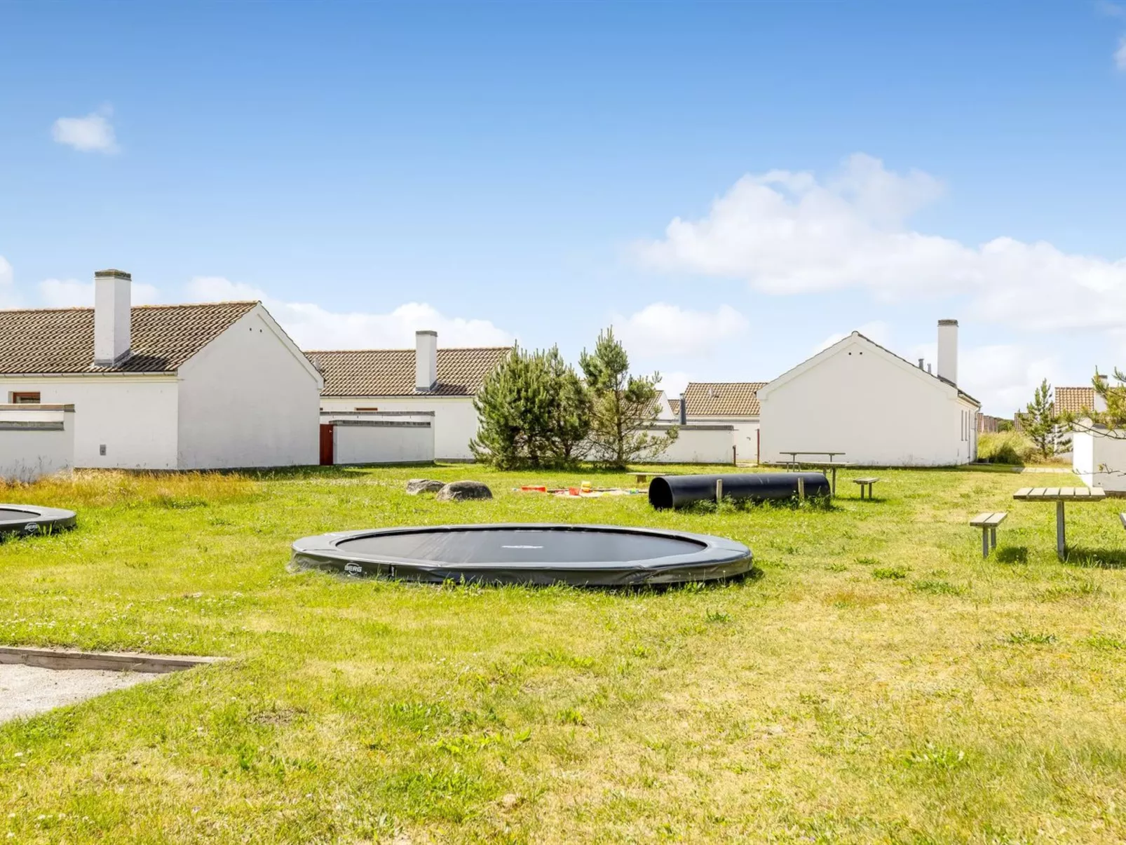 "Leny" - 900m from the sea-Buiten