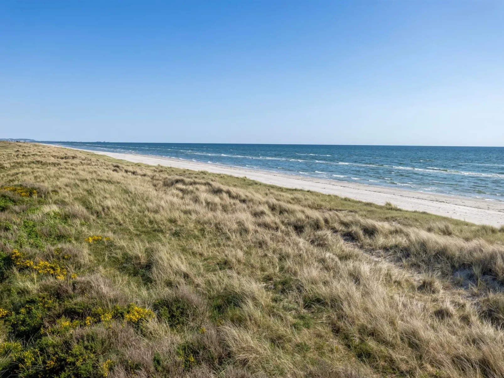 "Einette" - 100m from the sea-Buiten