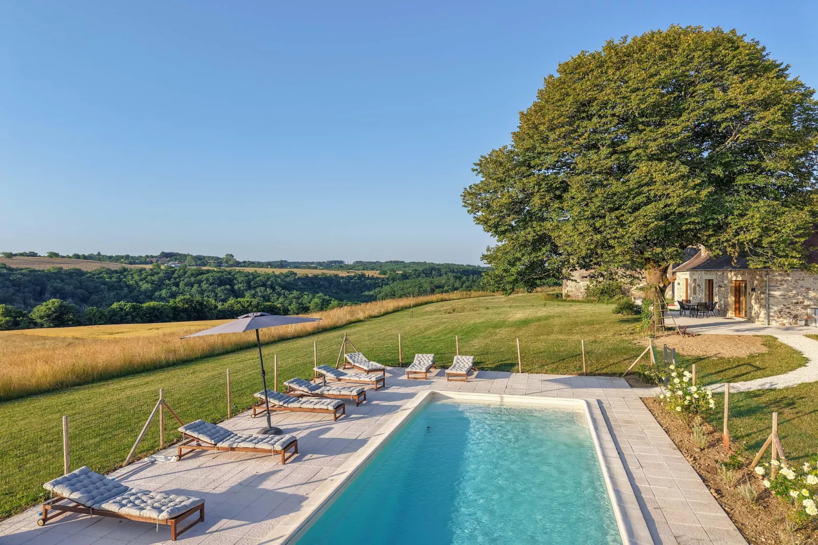 La Pépinière-Zwembad