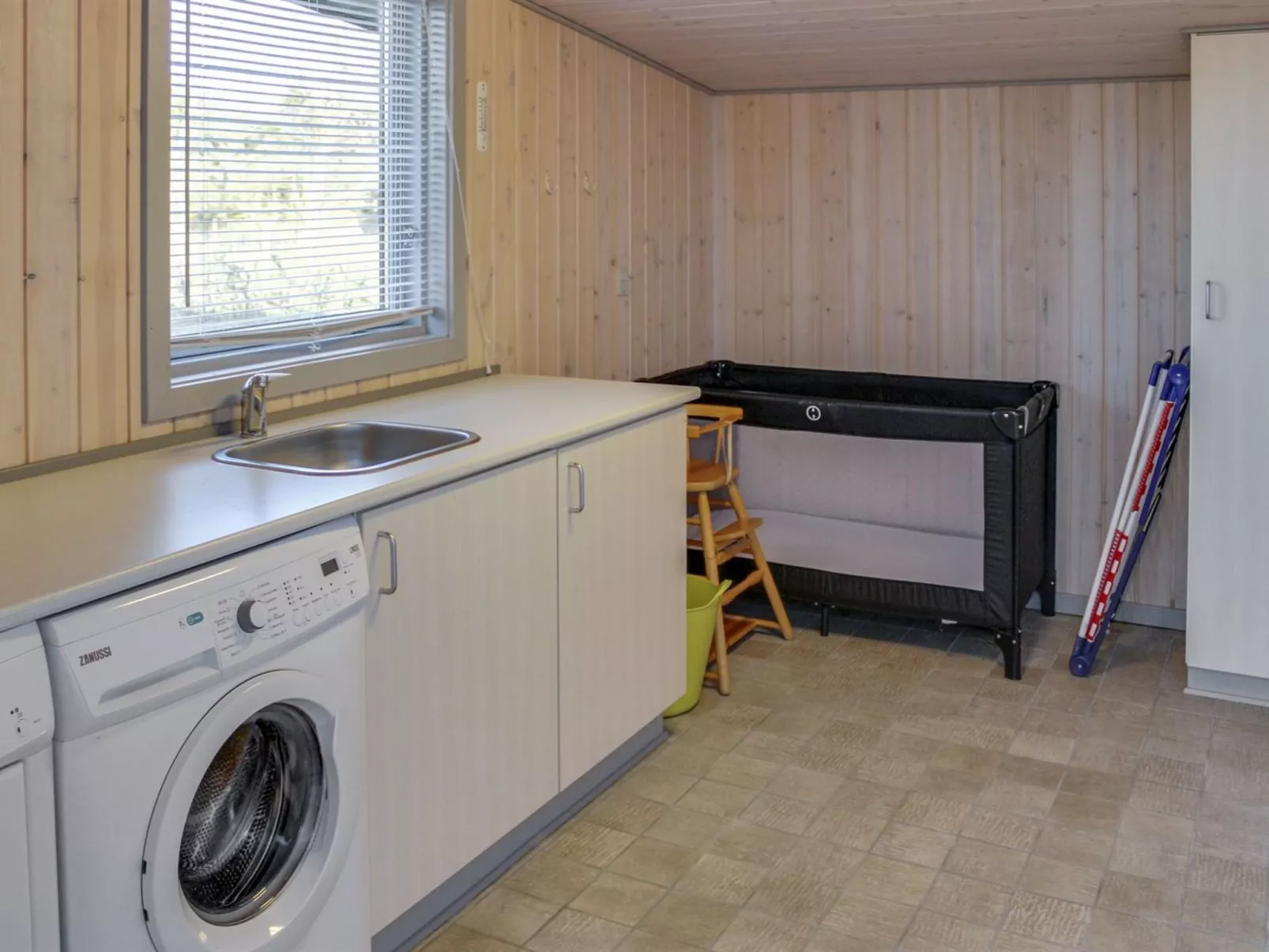 "Frille" - 200m from the sea-Binnen