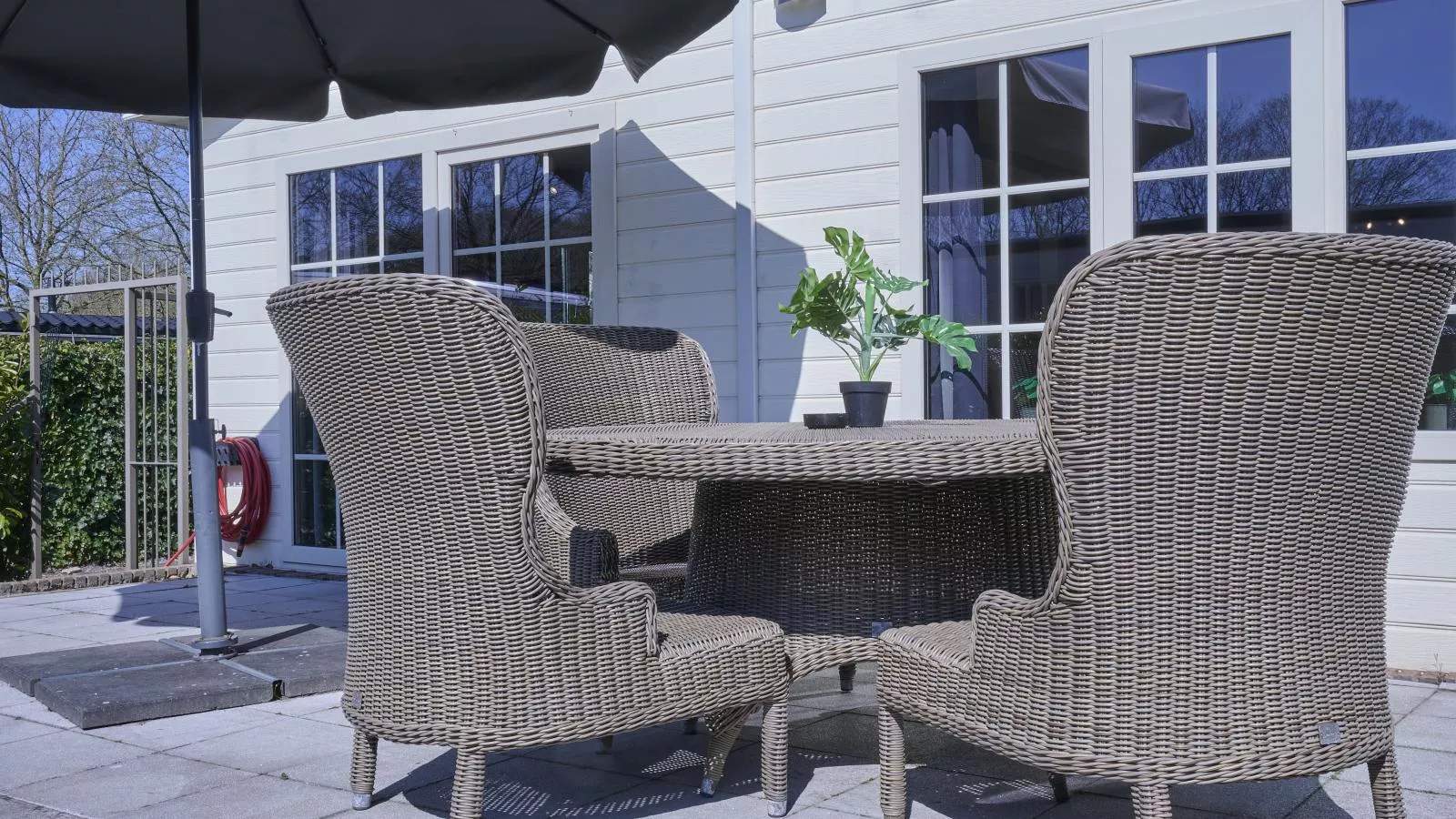 T Kaatsheuveltje 2-Terrasbalkon