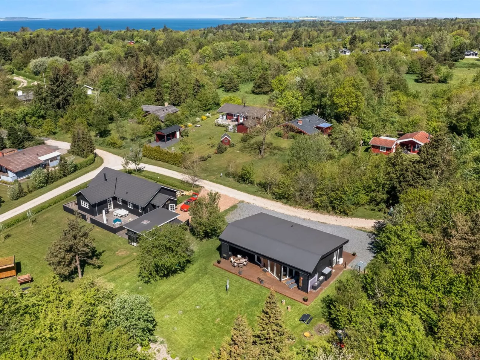 "Melina" - 900m to the fjord-Buiten