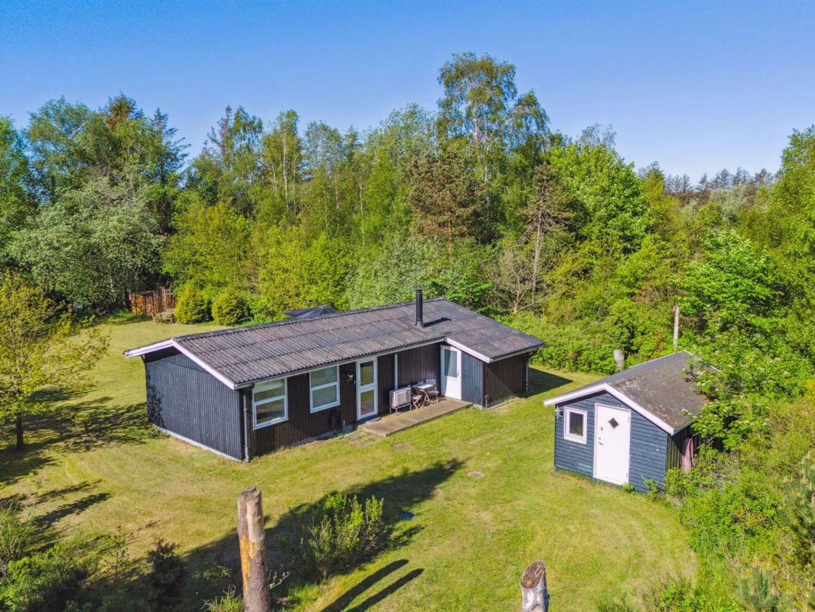 "Aldina" - 400m to the fjord-Buiten