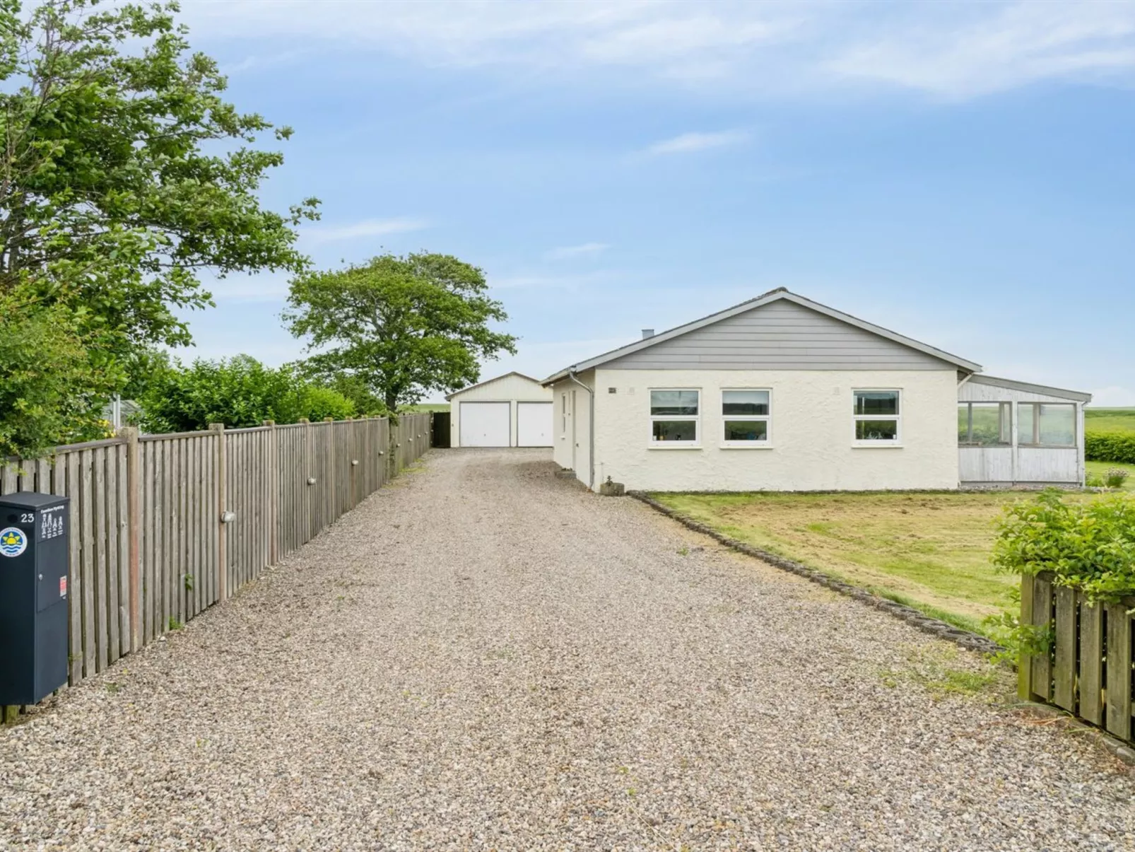 "Janin" - 400m from the sea-Buiten