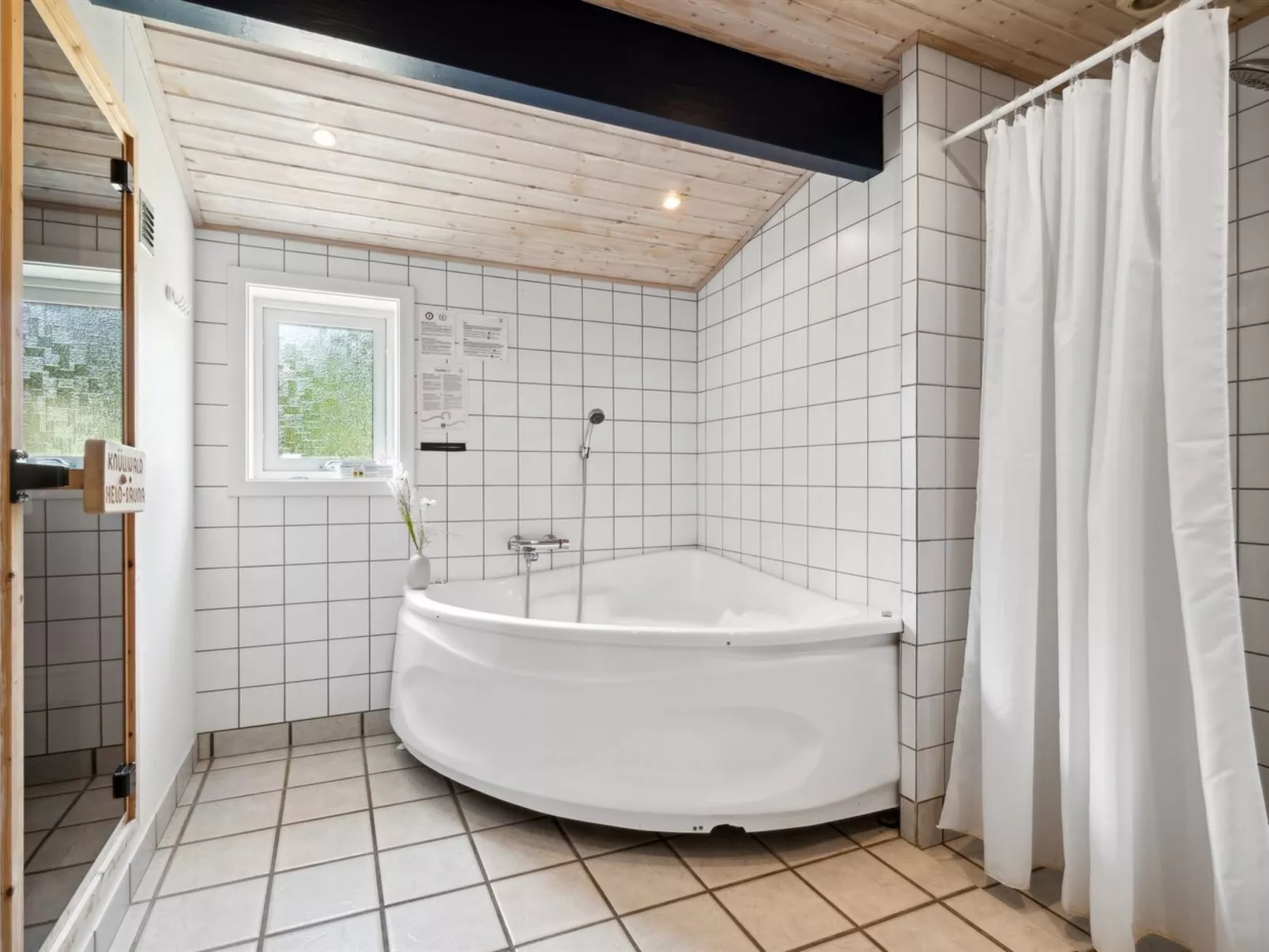 "Deni" - 800m from the sea-Binnen