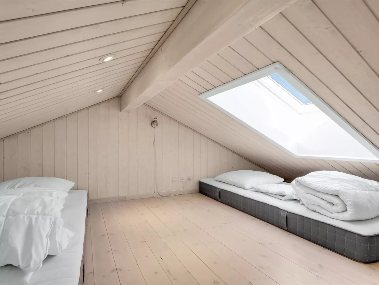 "Kiersten" - 800m from the sea-Binnen