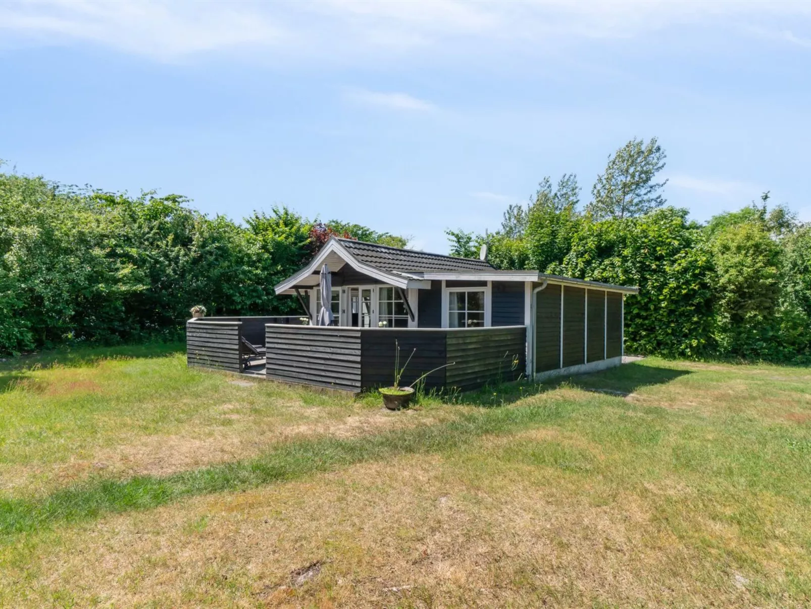 "Horsten" - 270m from the sea-Buiten