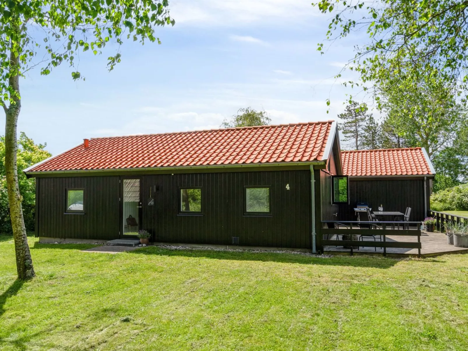 "Hermund" - 100m from the sea-Buiten