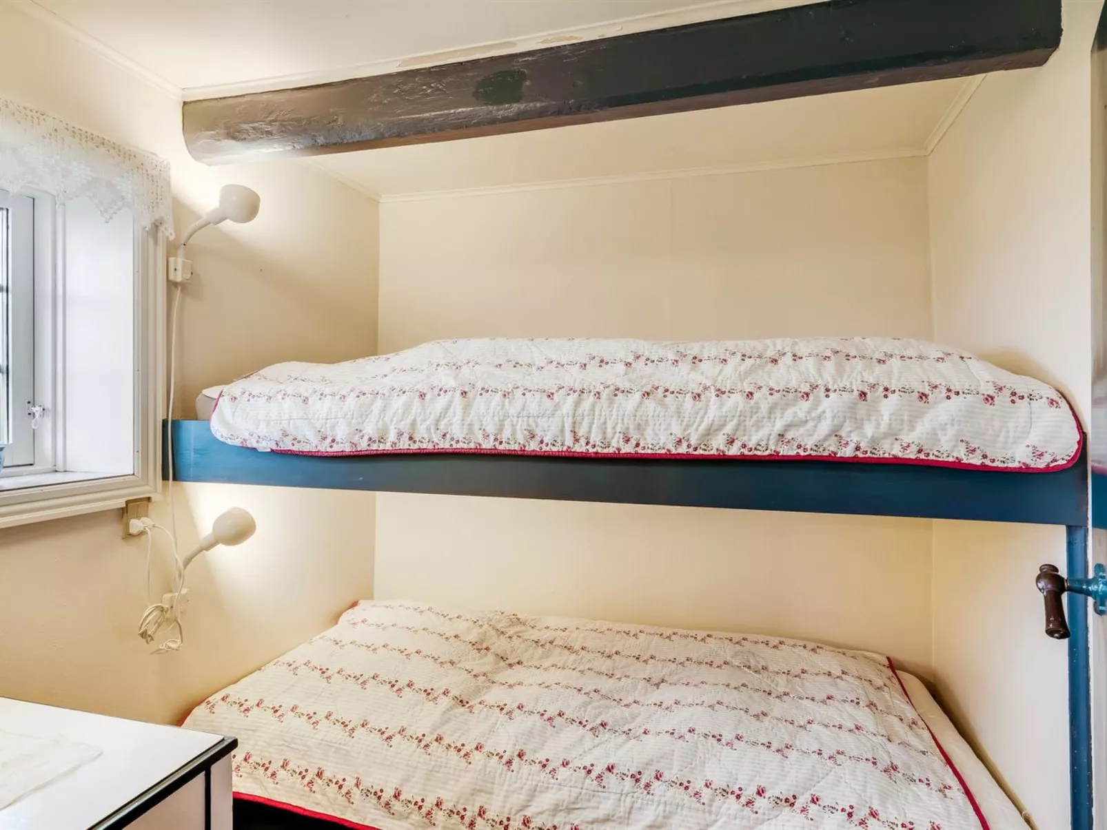 "Vili" - 100m from the sea-Binnen