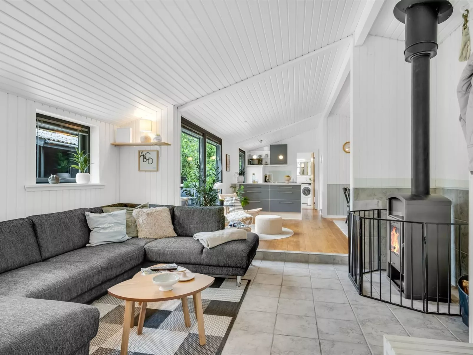 "Aleida" - 400m from the sea-Binnen